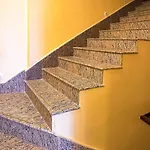 Fabhotel Quest - Nr Quest Mall